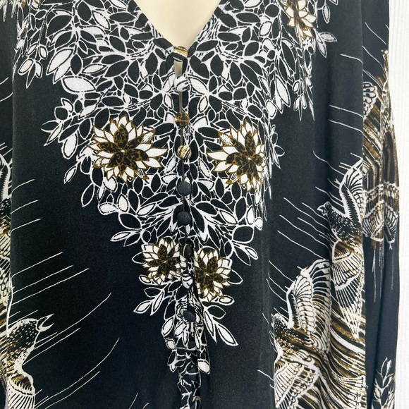 Free People - Birds Of A Feather Black Floral Button Down Boho Blouse Size XS - Picture 7 of 12